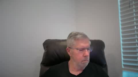 Colorado Guy Straight online show from July 28, 12:34 pm
