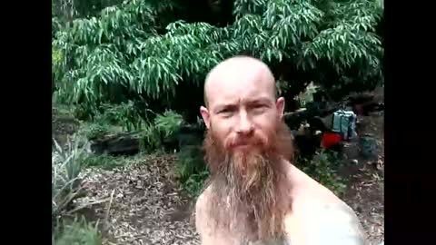 Snapshot of youllfall4me chatting on October 28, 12:36 am youllfall4me online show from October 28, 12:36 am