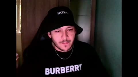 Snapshot of younromki chatting on December 25, 1:30 pm A... online show from December 25, 1:30 pm