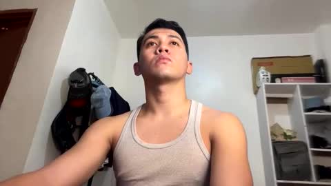 Cyrus online show from November 17, 11:27 am