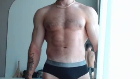 Snapshot of your420_cam chatting on June 5, 12:11 pm your420_cam online show from June 5, 12:11 pm