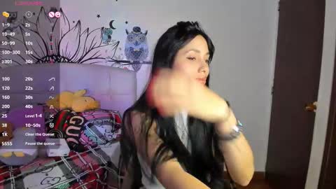 Snapshot of your_beck chatting on November 16, 7:30 pm mia3 online show from November 16, 7:30 pm