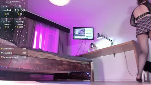 Bunny online show from December 6, 11:36 pm