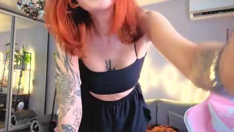 Snapshot of your_corvus chatting on July 21, 8:16 am your_corvus online show from July 21, 8:16 am