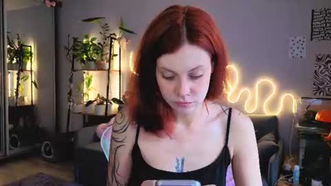 Snapshot of your_corvus chatting on July 27, 11:50 am your_corvus online show from July 27, 11:50 am