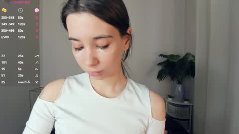 Lina online show from March 7, 11:07 am