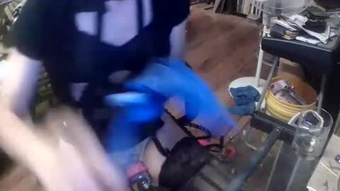 Snapshot of your_dog chatting on December 3, 4:03 am Taylor Tash online show from December 3, 4:03 am