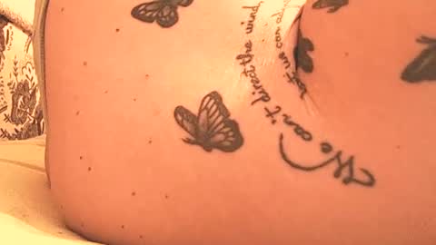 Emily online show from December 9, 11:15 am