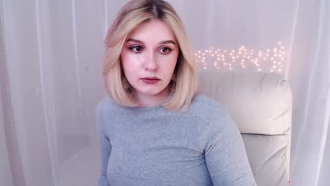 Freya online show from March 8, 11:05 am