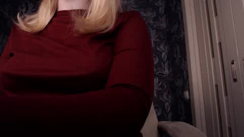 Freya online show from March 6, 7:32 pm