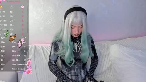 Sheryl online show from February 8, 10:29 pm