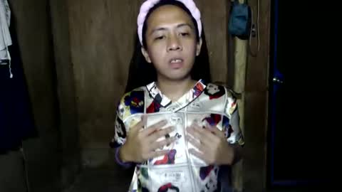 your_ghurlkalea16 online show from March 12, 9:59 am