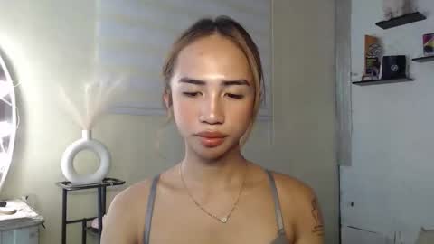 your_girl_cessxoxo online show from April 21, 9:04 am