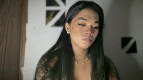 Snapshot of your_goddess_ayesha chatting on June 28, 4:18 am your_goddess_ayesha online show from June 28, 4:18 am