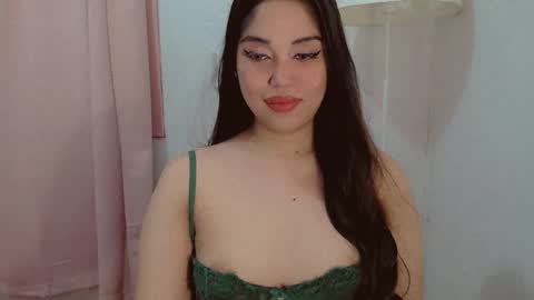  GWEN  online show from January 11, 7:41 pm