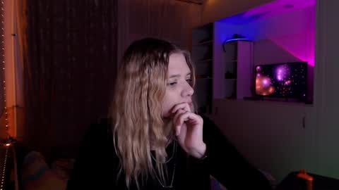 Your Horny Friends online show from January 24, 6:56 pm