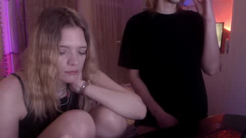 Your Horny Friends online show from January 30, 10:41 pm