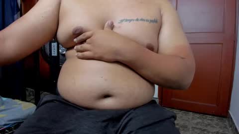 Snapshot of your_hot_friend69 chatting on September 21, 12:45 am David online show from September 21, 12:45 am