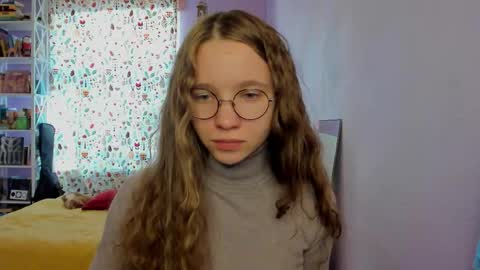 Snapshot of your_leslie chatting on October 11, 12:15 pm Leslie online show from October 11, 12:15 pm