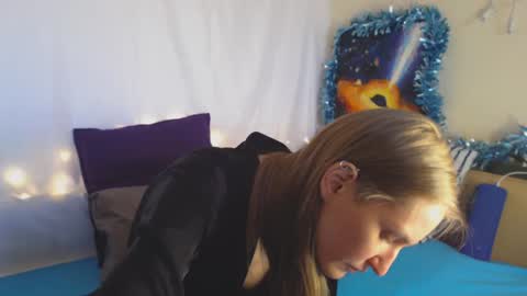 Snapshot of your_lionheart chatting on January 10, 7:57 am your_lionheart online show from January 10, 7:57 am