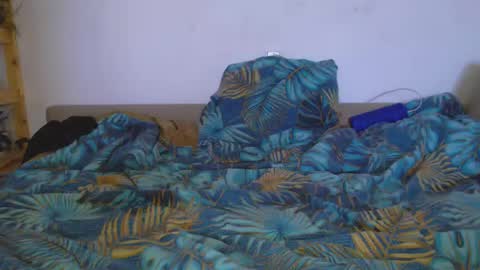 Snapshot of your_lionheart chatting on March 1, 11:28 am your_lionheart online show from March 1, 11:28 am