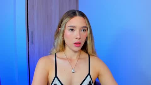 your_little_ online show from December 5, 11:05 am