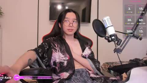 Snapshot of your_little_twink chatting on November 27, 8:16 am Han online show from November 27, 8:16 am