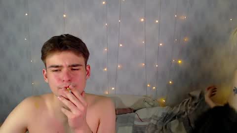 your_molly_mark online show from January 10, 5:45 pm