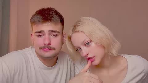 your_molly_mark online show from September 17, 8:54 pm