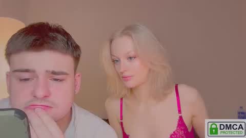 your_molly_mark online show from February 15, 7:43 pm