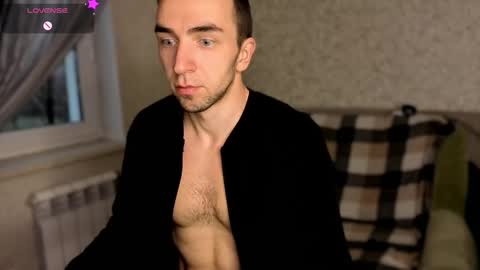 Snapshot of your_new_boyfriend17 chatting on November 18, 1:26 pm Your new boyfriend17 online show from November 18, 1:26 pm