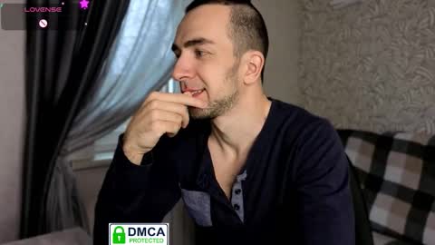 Snapshot of your_new_boyfriend17 chatting on November 30, 7:56 am Your new boyfriend17 online show from November 30, 7:56 am