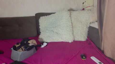 Snapshot of your_nylon_anna chatting on September 10, 3:12 pm Anna online show from September 10, 3:12 pm