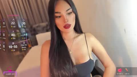 Snapshot of your_other_halfxx chatting on April 7, 3:07 am Miss Larah online show from April 7, 3:07 am