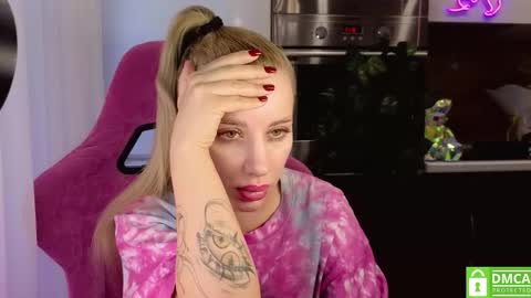 Alice  online show from March 21, 1:21 am