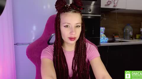 Alice  online show from April 23, 12:12 am