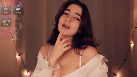 Luna online show from February 6, 1:54 pm