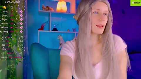 your_spring online show from November 6, 1:06 am