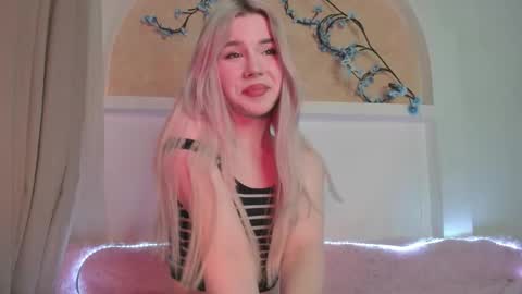 Alice online show from January 8, 7:27 pm