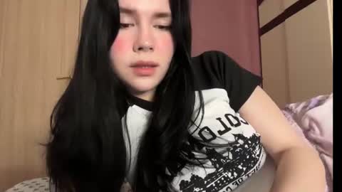 Snapshot of your_tender_doll chatting on July 2, 1:49 am Alice online show from July 2, 1:49 am