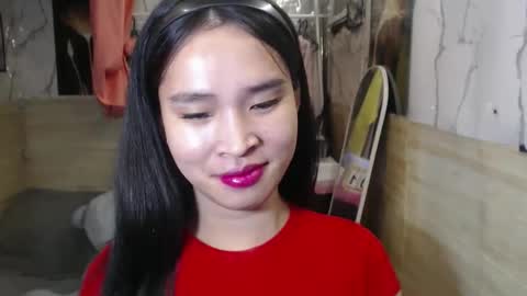 your_twinkletoes18 online show from March 31, 4:40 pm