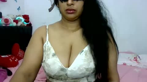 Snapshot of yourashawari chatting on April 28, 3:00 am yourashawari online show from April 28, 3:00 am