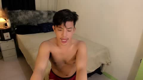 yourasian_bradley online show from March 12, 3:18 pm