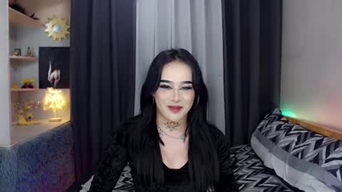 kim online show from January 12, 11:15 pm