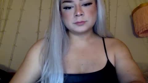 Snapshot of yourbabya chatting on January 25, 7:17 am Alexandria online show from January 25, 7:17 am