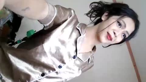 Snapshot of yourbabyriana chatting on December 28, 10:03 am Angel online show from December 28, 10:03 am