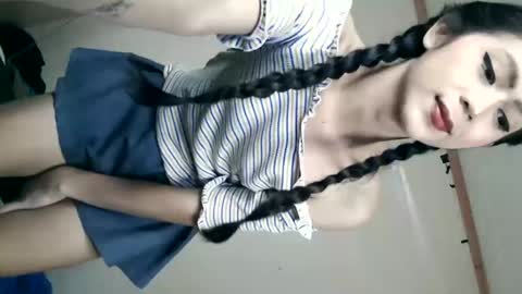 Snapshot of yourbabyriana chatting on January 17, 12:42 am Angel online show from January 17, 12:42 am