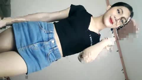 Snapshot of yourbabyriana chatting on March 1, 8:34 am Angel online show from March 1, 8:34 am