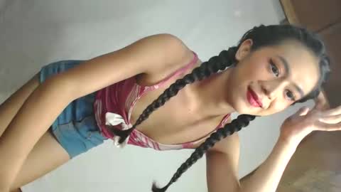 Snapshot of yourbabyriana chatting on September 22, 6:15 am Angel online show from September 22, 6:15 am