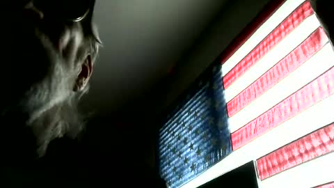 Snapshot of yourbeast247 chatting on June 19, 12:09 pm yourbeast247 online show from June 19, 12:09 pm